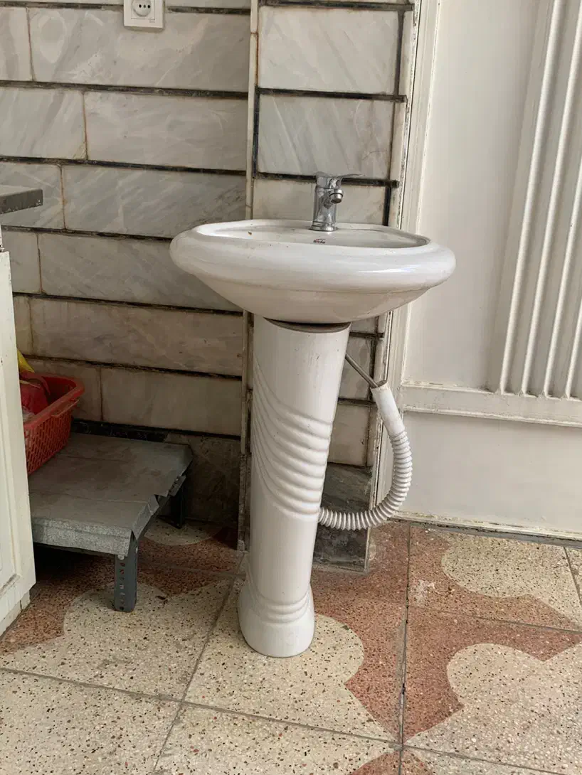 روشویی و سینک ظرفشویی|لوازم سرویس بهداشتی|خرم‌آباد, |دیوار