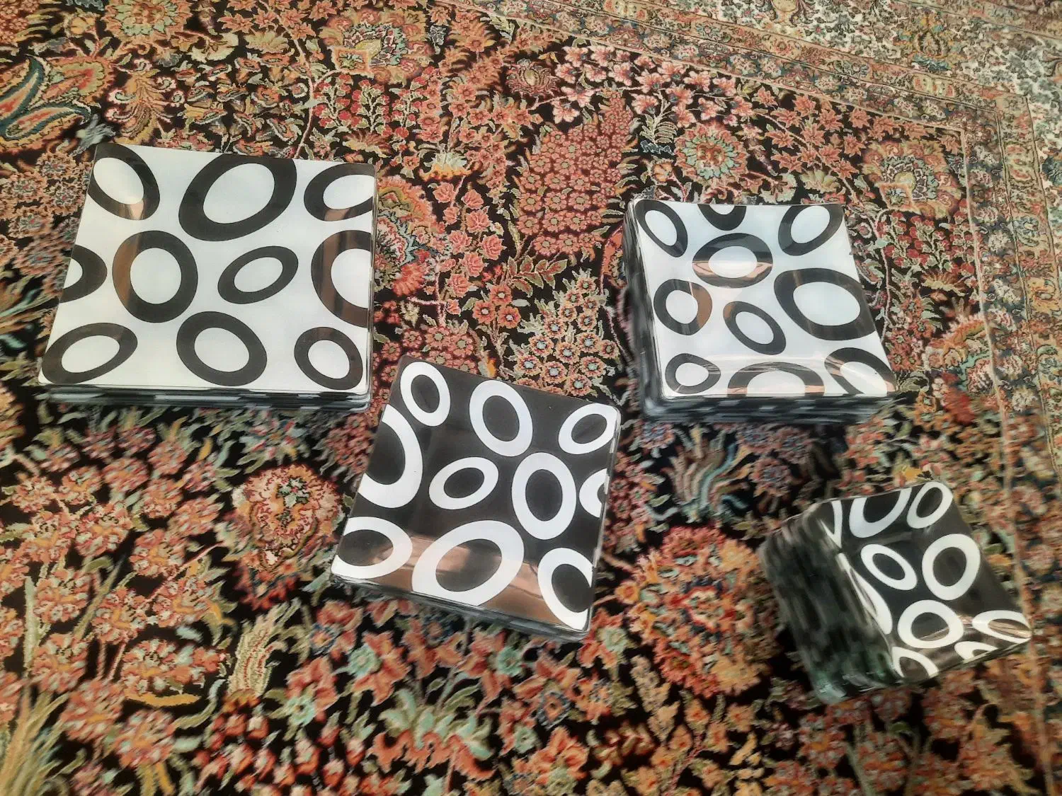 ظرف یا کاسه بشقاب پذیرایی شیشه ایی|ظروف سرو و پذیرایی|ری, فیروزآبادی|دیوار