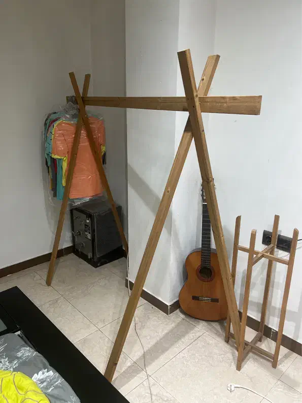 رگال لباس|جاکفشی، کمد، دراور|رشت, کاکتوس|دیوار