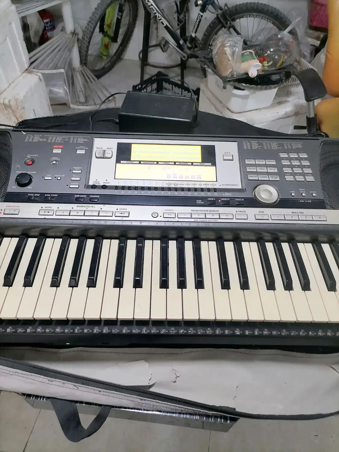 اوگ یاماها|پیانو، کیبورد، آکاردئون|یزد, |دیوار