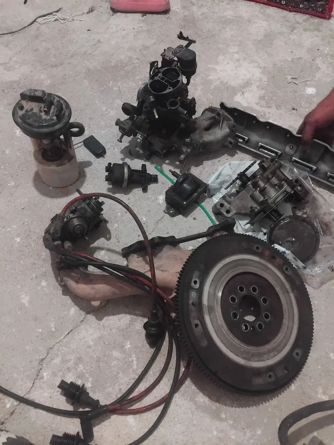 قطعات ماشین|قطعات یدکی و لوازم جانبی|اهر, |دیوار