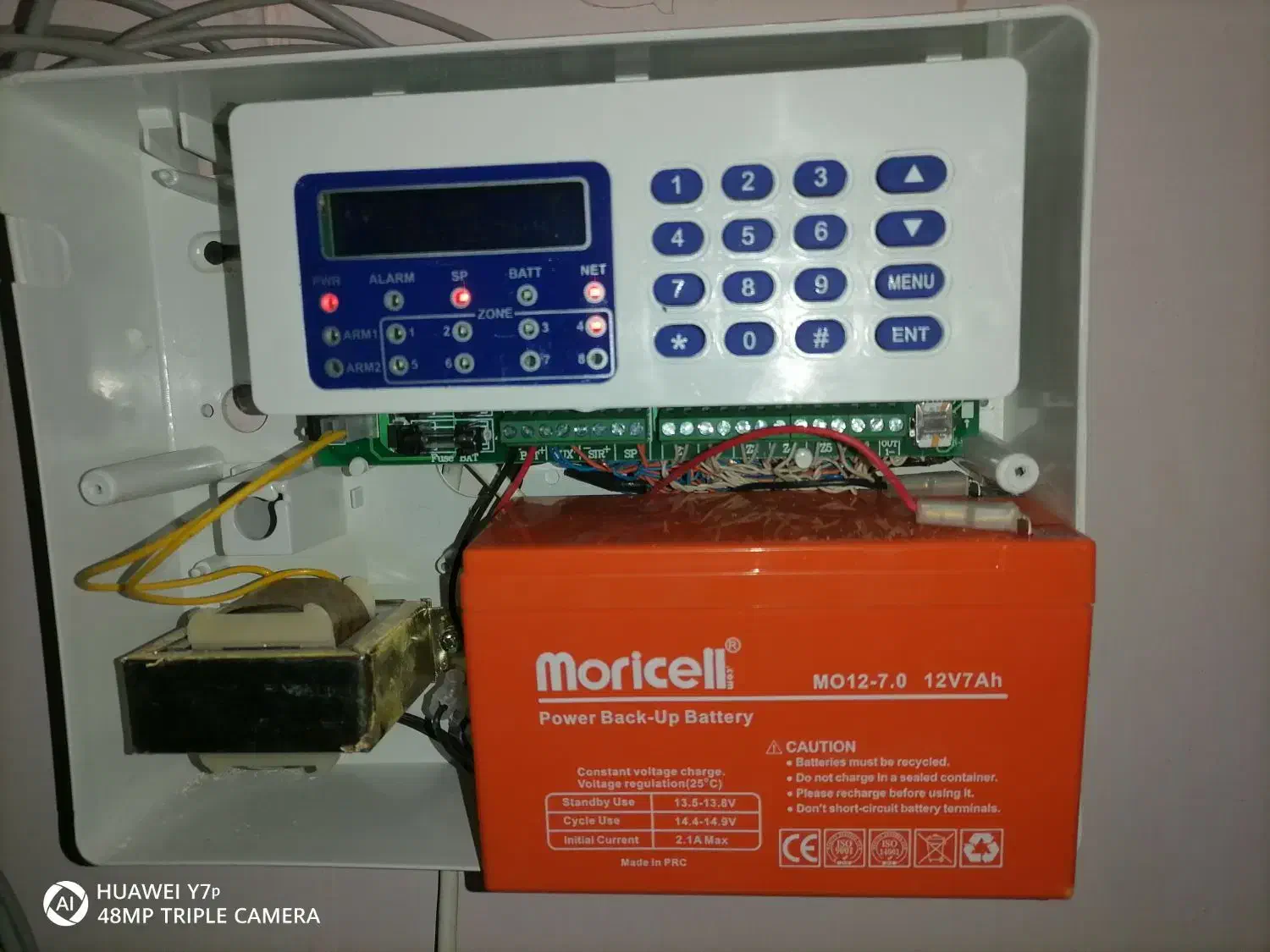 نصاب دوربین و دزدگیر|خدمات پیشه و مهارت|اصفهان, باغ دریاچه|دیوار