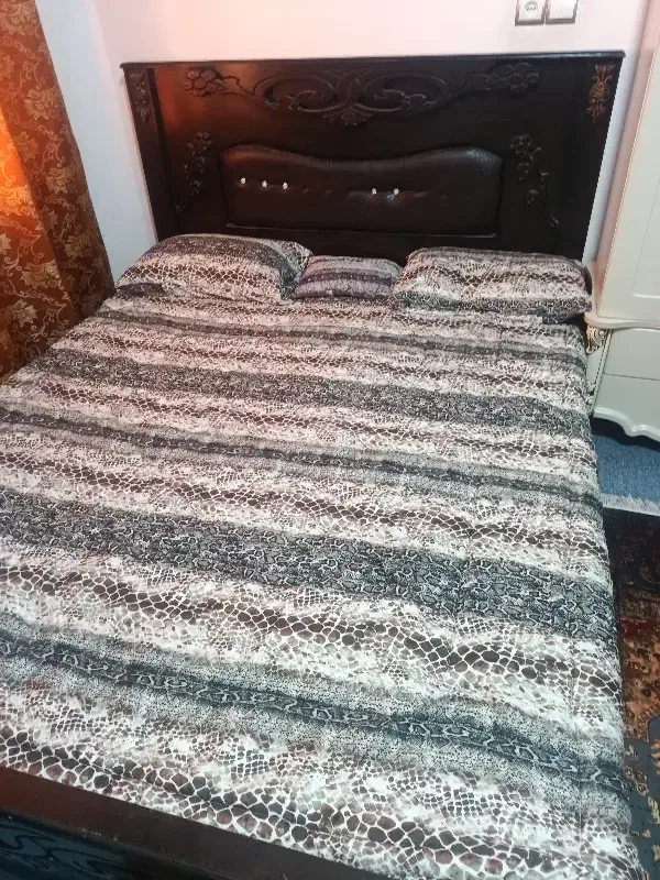 سرویس خواب|تخت و سرویس خواب|قم, شهرک امام حسن|دیوار