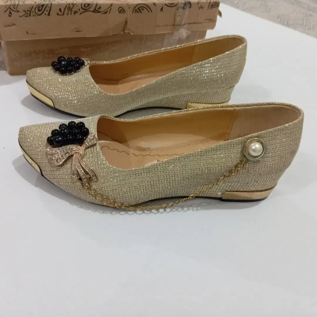 کفش زنانه|کیف، کفش، کمربند|میرجاوه, |دیوار