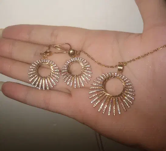 نیم ست|بدلیجات|گلبهار, شهر جدید گلبهار|دیوار