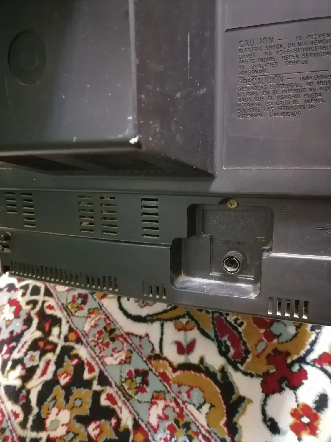 تلوزیون‌ ۱۴ اینچ سونی|تلویزیون و پروژکتور|رشت, رودباری|دیوار