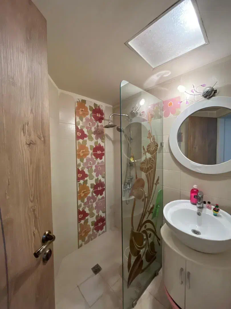 اجاره آپارتمان۱۳۰متری ۳خواب/فرمانیه/تکواحدی