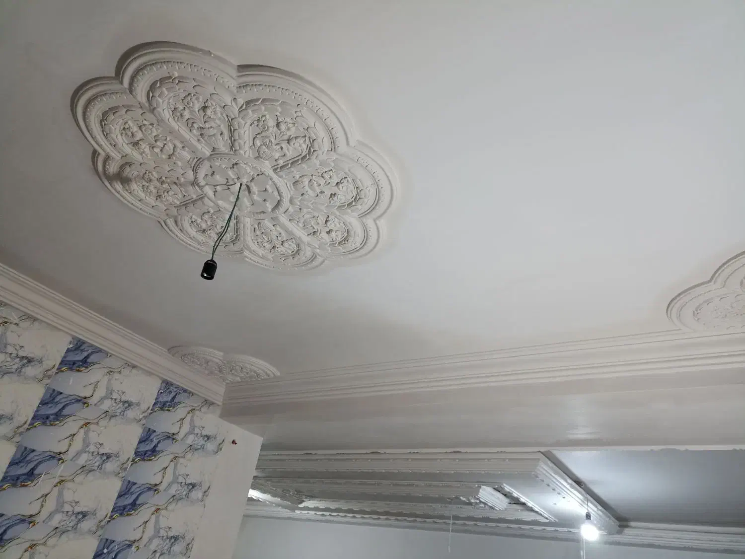 گچکاری گچ کاری لکه گیری|خدمات پیشه و مهارت|ایرانشهر, |دیوار