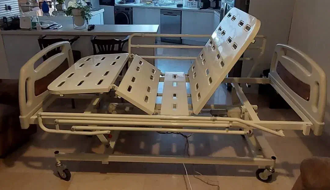 اجاره تخت بیمارستانی تخت برقی تشک مواج ویلچر|آرایشی، بهداشتی، درمانی|تهران, دکتر هوشیار|دیوار