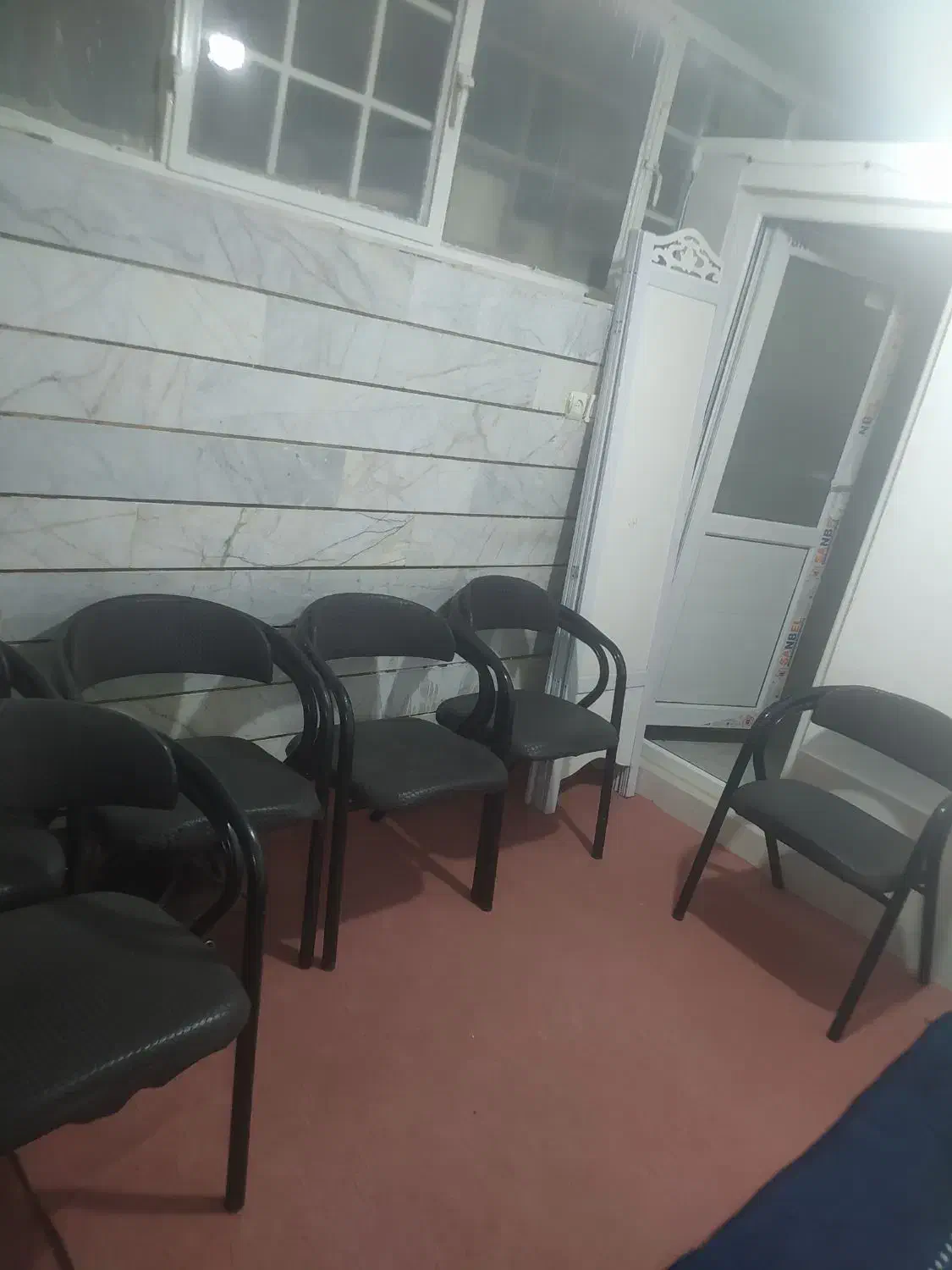 صندلی آرایشگاه|آرایشگاه و سالنهای زیبایی|ابهر, |دیوار