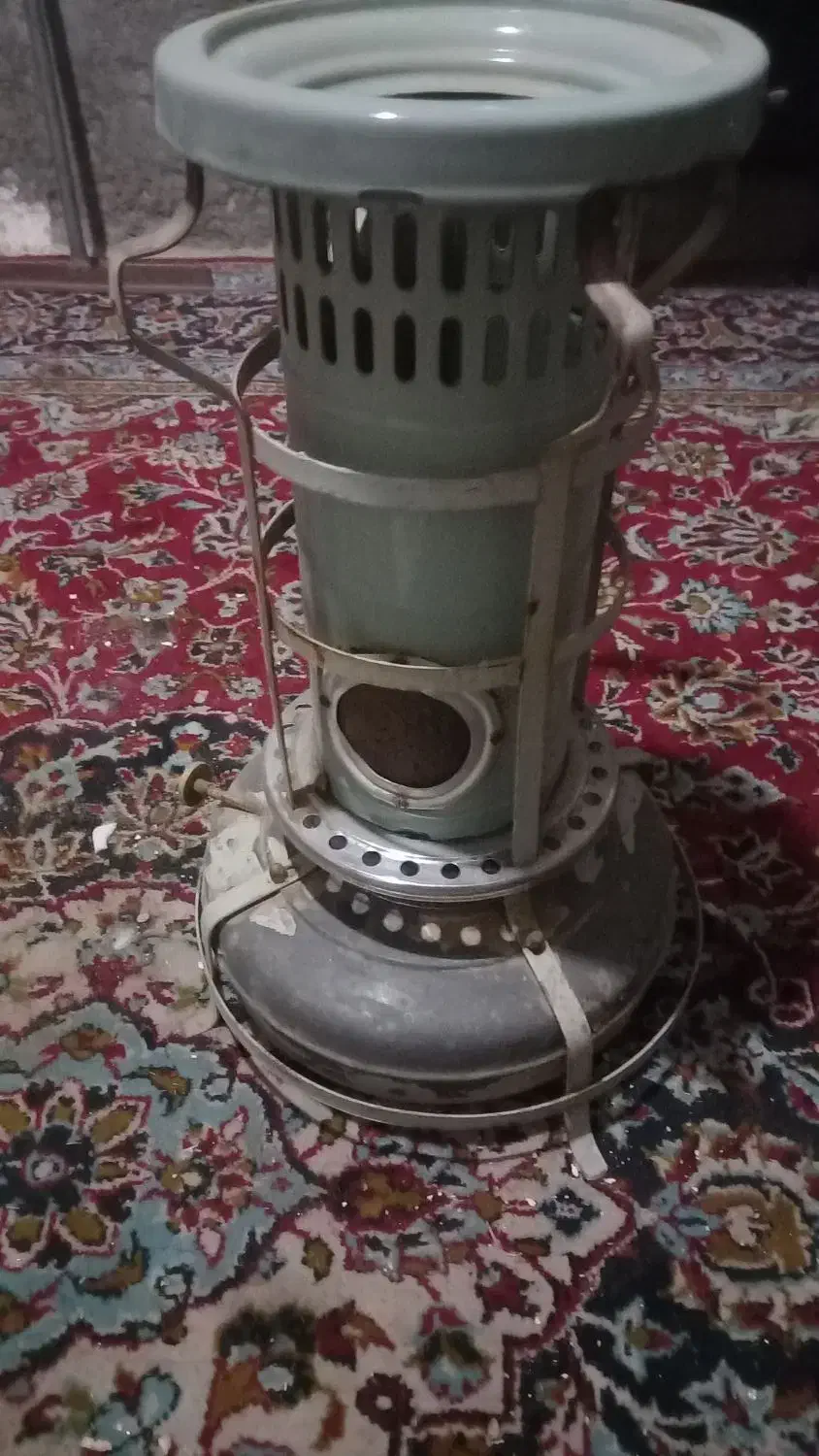 چراغ نفتی|کلکسیون اشیاء عتیقه|بیرجند, |دیوار