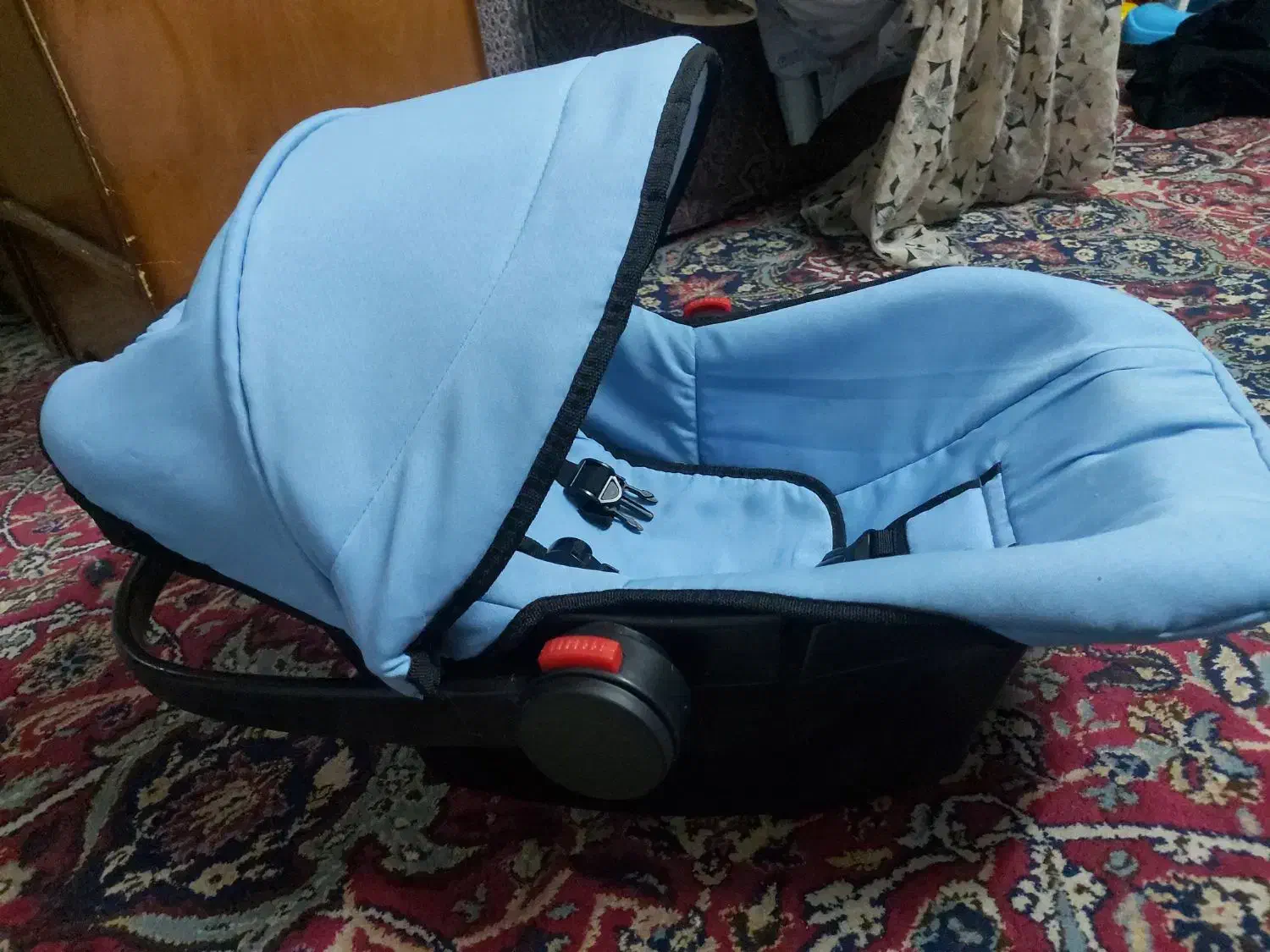 کریر آغوشی و وسایل نوزاد|اسباب و اثاث بچه|کرمان, |دیوار