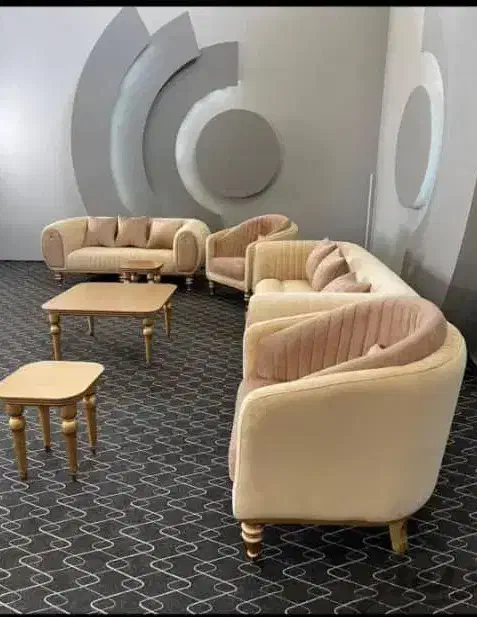 انواع مبل تخفیف فوری|مبلمان خانگی و میز عسلی|شیراز, سلطان آباد|دیوار