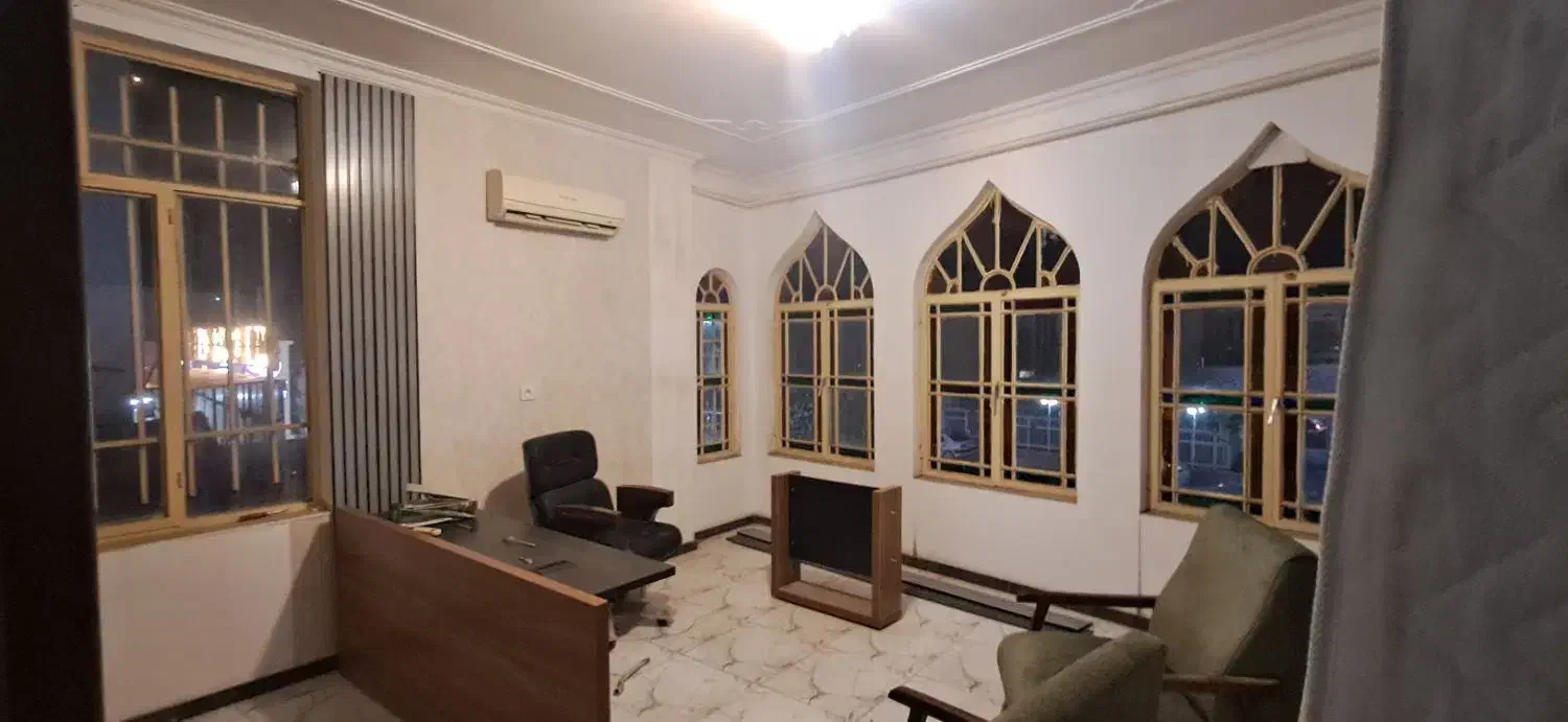 اداری،روبرو پمپ بنزین کاشانی ۱۵ اجاره ۱۰۰ رهن|اجارهٔ دفتر کار، اتاق اداری، مطب|یزد, |دیوار