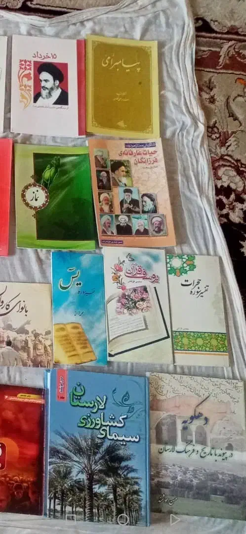 در حد نو و قیمت مناسب|لوازم التحریر|لار, |دیوار