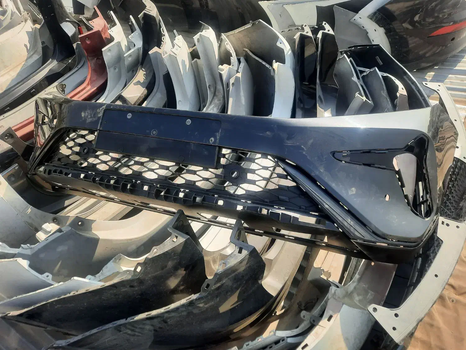 سپر جلوvs7 z4 دیگنیتی|خدمات موتور و ماشین|تهران, شهرک آپادانا|دیوار