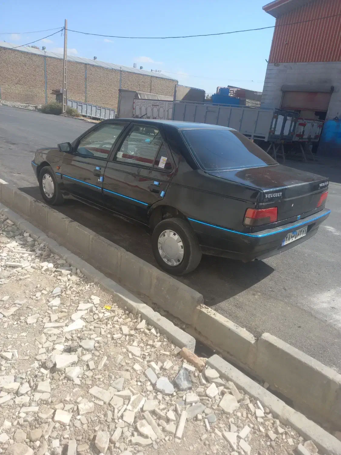 پژو 405 2000|خودرو سواری و وانت|بروجرد, |دیوار