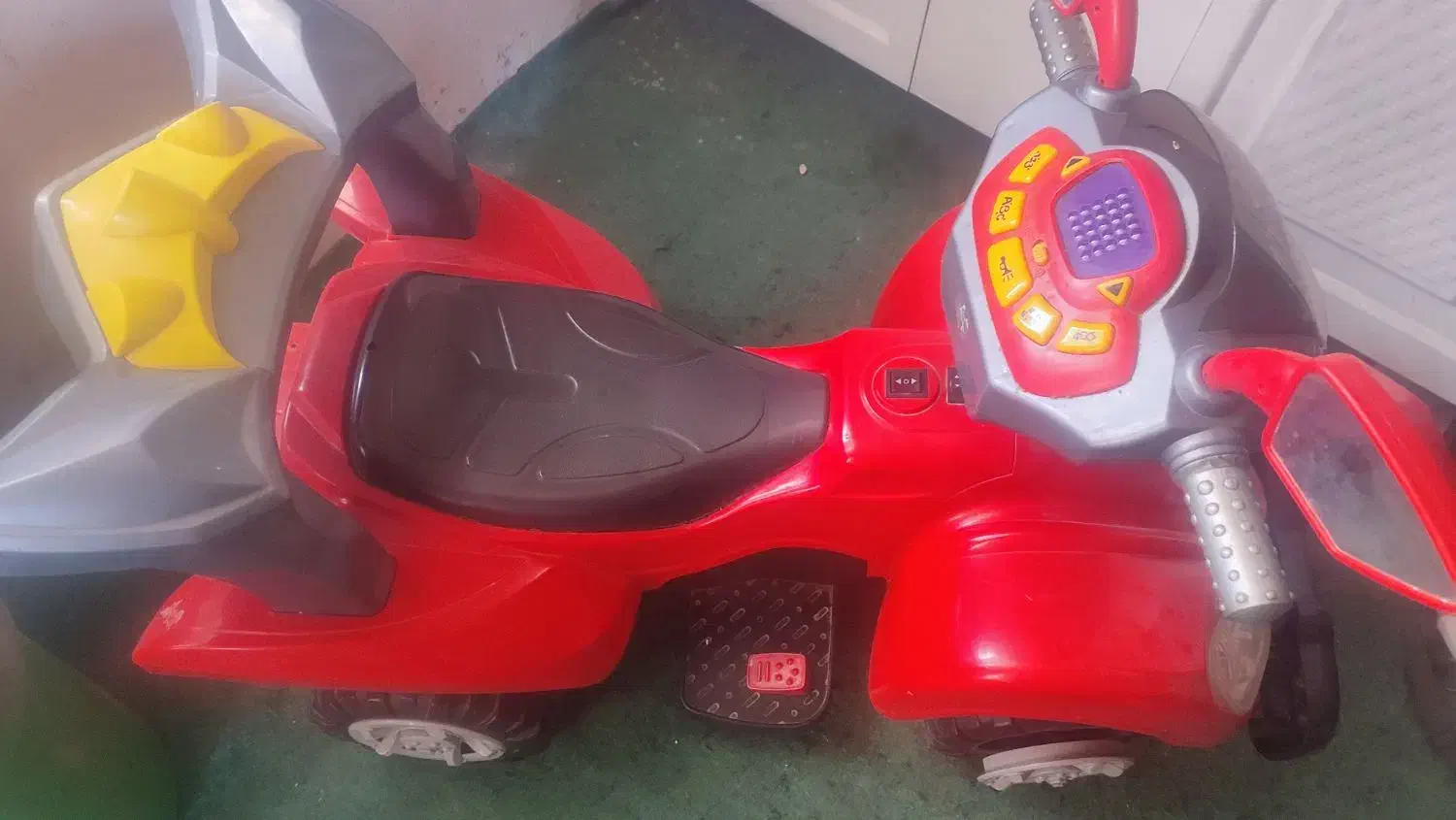 موتور چهار چرخ|اسباببازی بچه|ارومیه, |دیوار