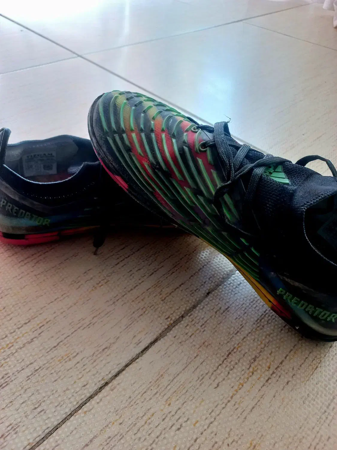 کفش سالن آدیداس|کیف، کفش، کمربند|شاهین‌شهر, فردوسی|دیوار