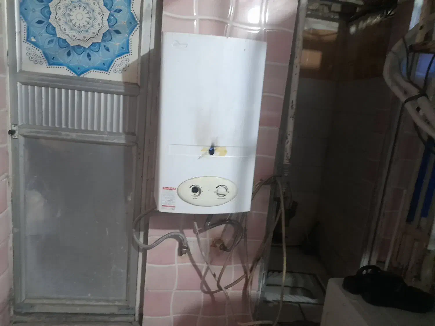 خونه تمیز و شیک ۹۰ متری  حیاط دار و امکانات کامل|اجارهٔ خانه و ویلا|اهواز, منبع اب|دیوار