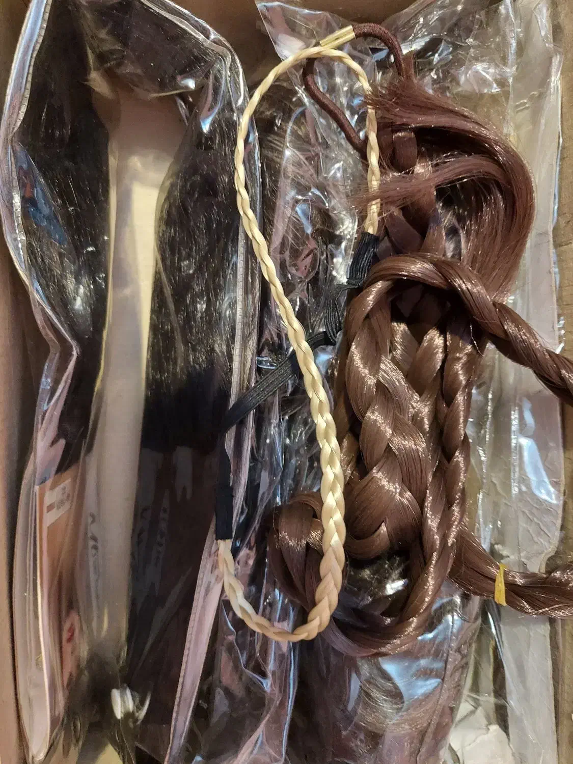 انواع کلاه مویی و پوستیژ اصل و اورجینال و نو|آرایشی، بهداشتی، درمانی|شیراز, دلجو|دیوار