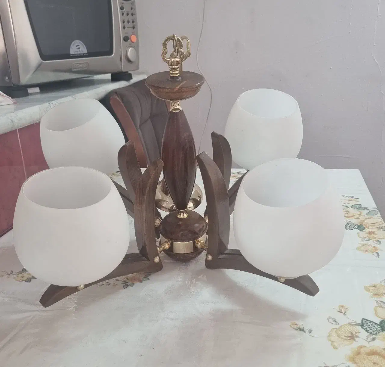 لوستر چوبی در حد نو|لوستر و چراغ آویز|کرمانشاه, |دیوار