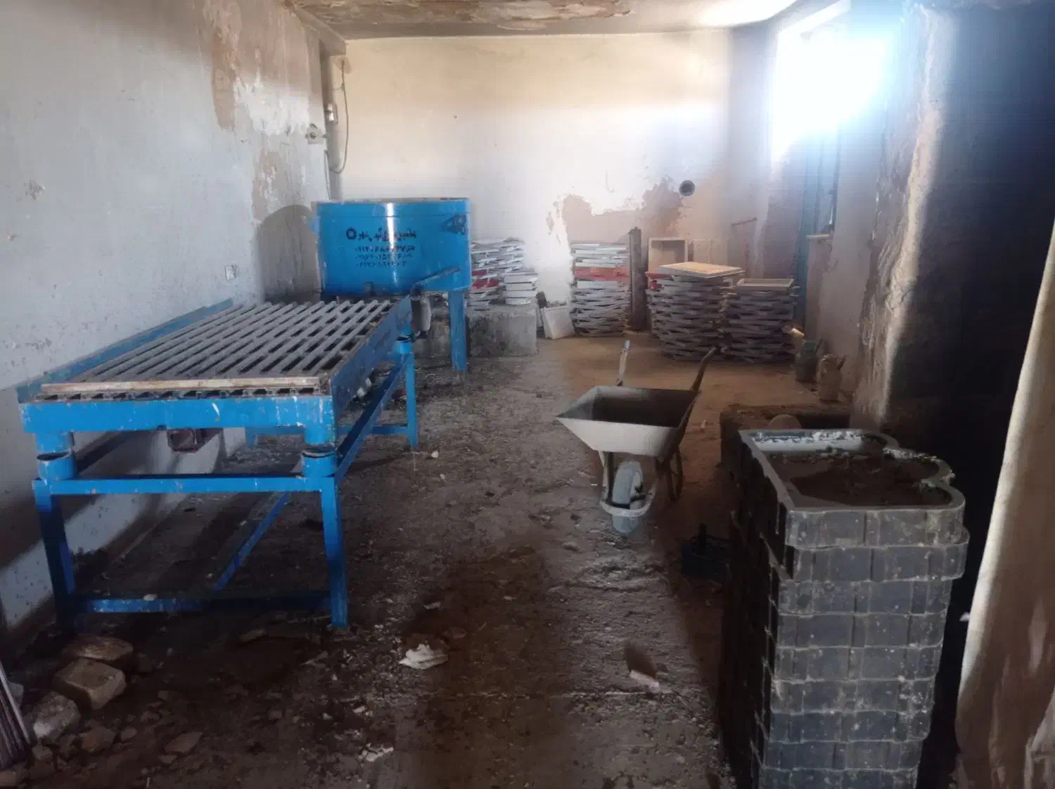 دستگاه موزاییک زنی ویبره|ماشینآلات صنعتی|کبودرآهنگ, |دیوار