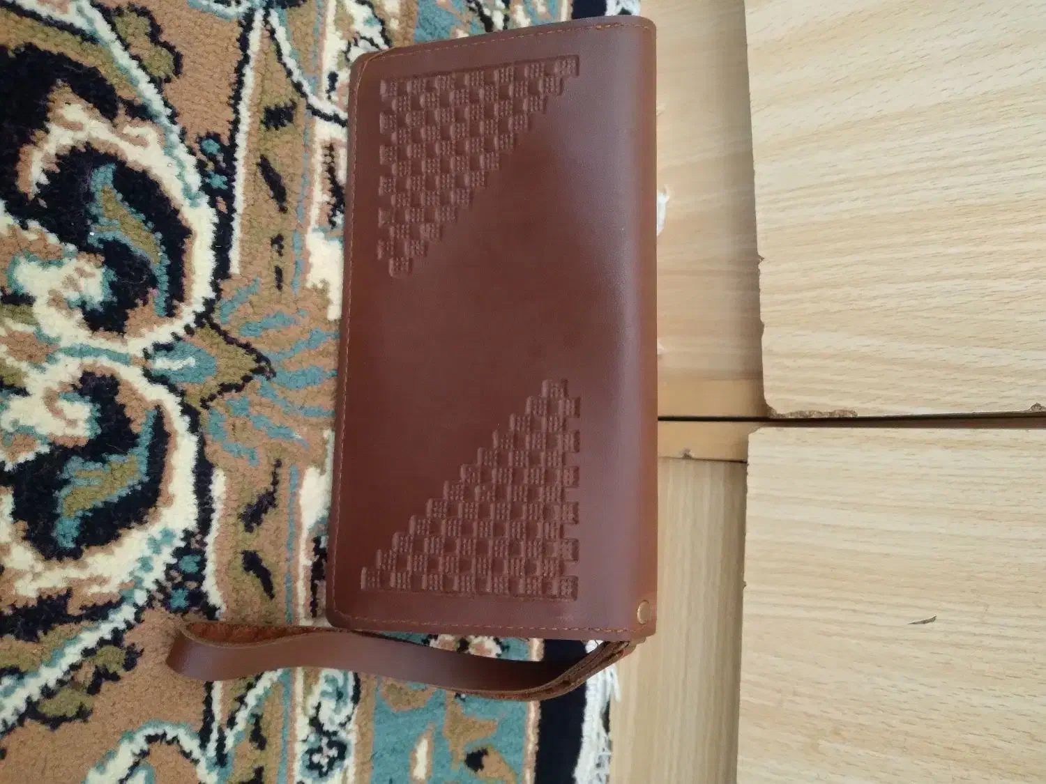 کیف‌پول|کیف، کفش، کمربند|گنبد کاووس, |دیوار