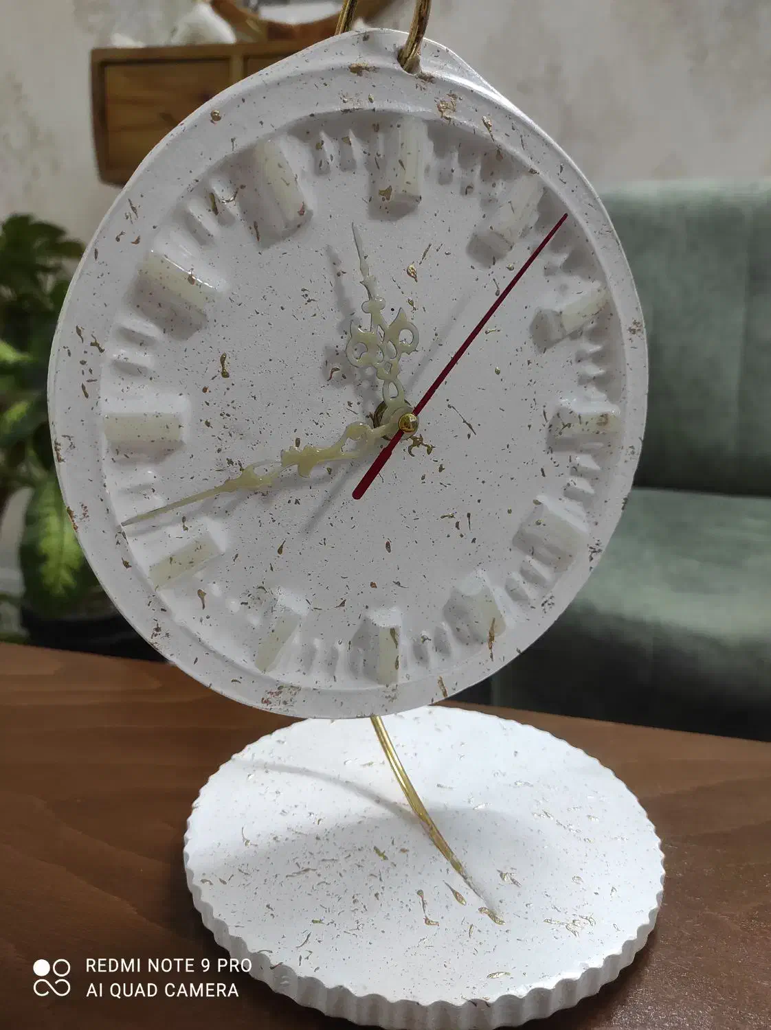 ساعت کار دست سنگ مصنوعی رنگ صدفی طلایی|ساعت|تهران, دهقان|دیوار