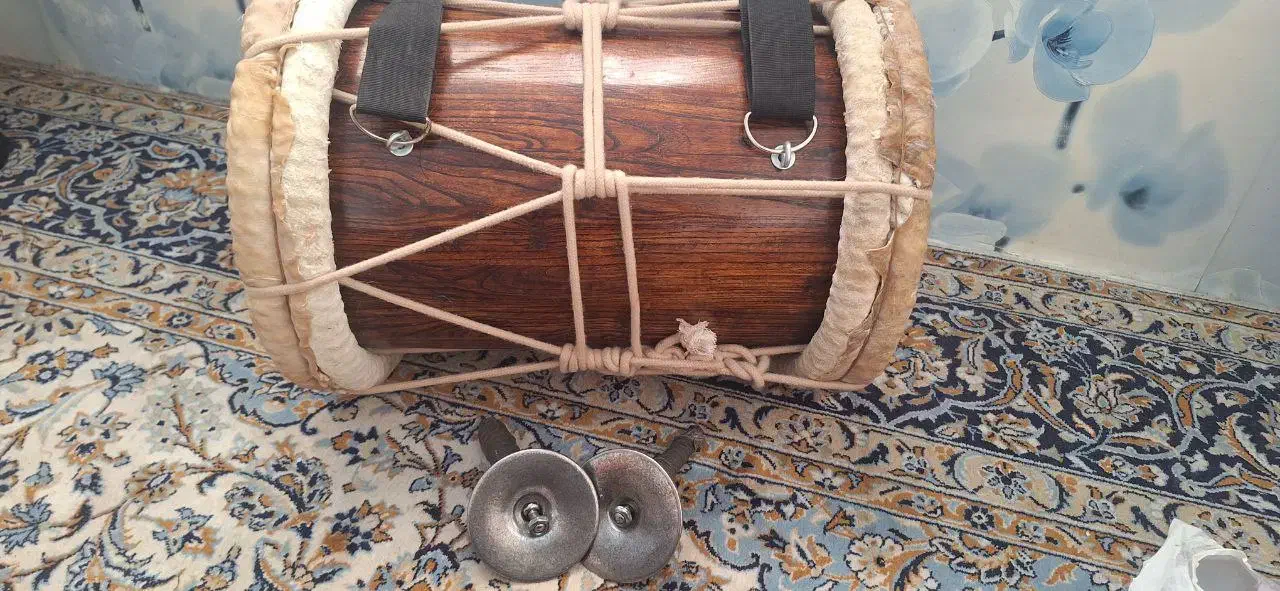 دمام  اشکون  و سنج بندری|درام و پرکاشن|اراک, |دیوار