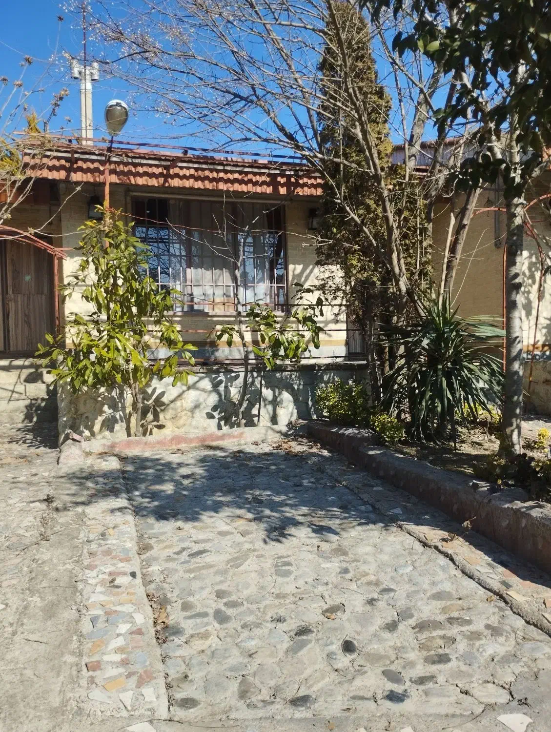 اجاره ویلا شهرکی مبله مخصوص خانواده ۴ نفری|اجارهٔ خانه و ویلا|کلاردشت, |دیوار