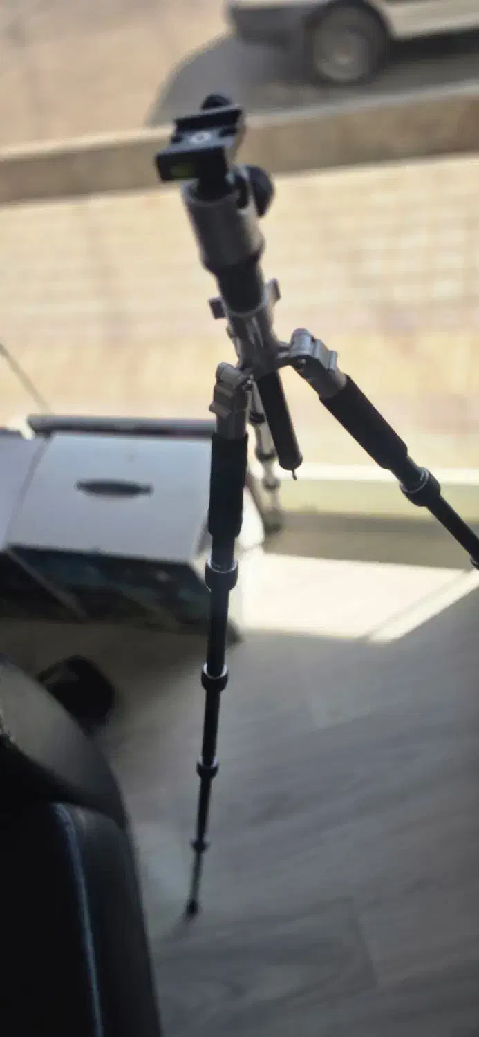 پایه دوربین Rollei اورجینال|دوربین عکاسی و فیلمبرداری|بادرود, |دیوار