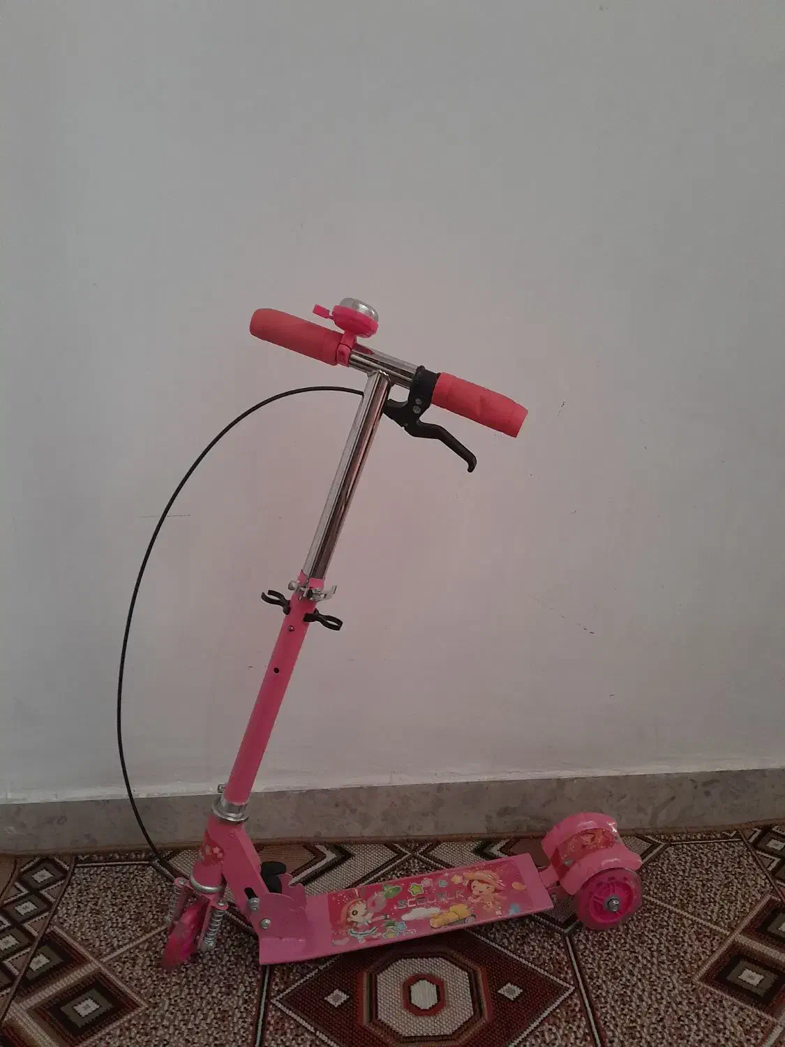 اسکوتر کاملا نو|دوچرخه، اسکیت، اسکوتر|اردبیل, |دیوار