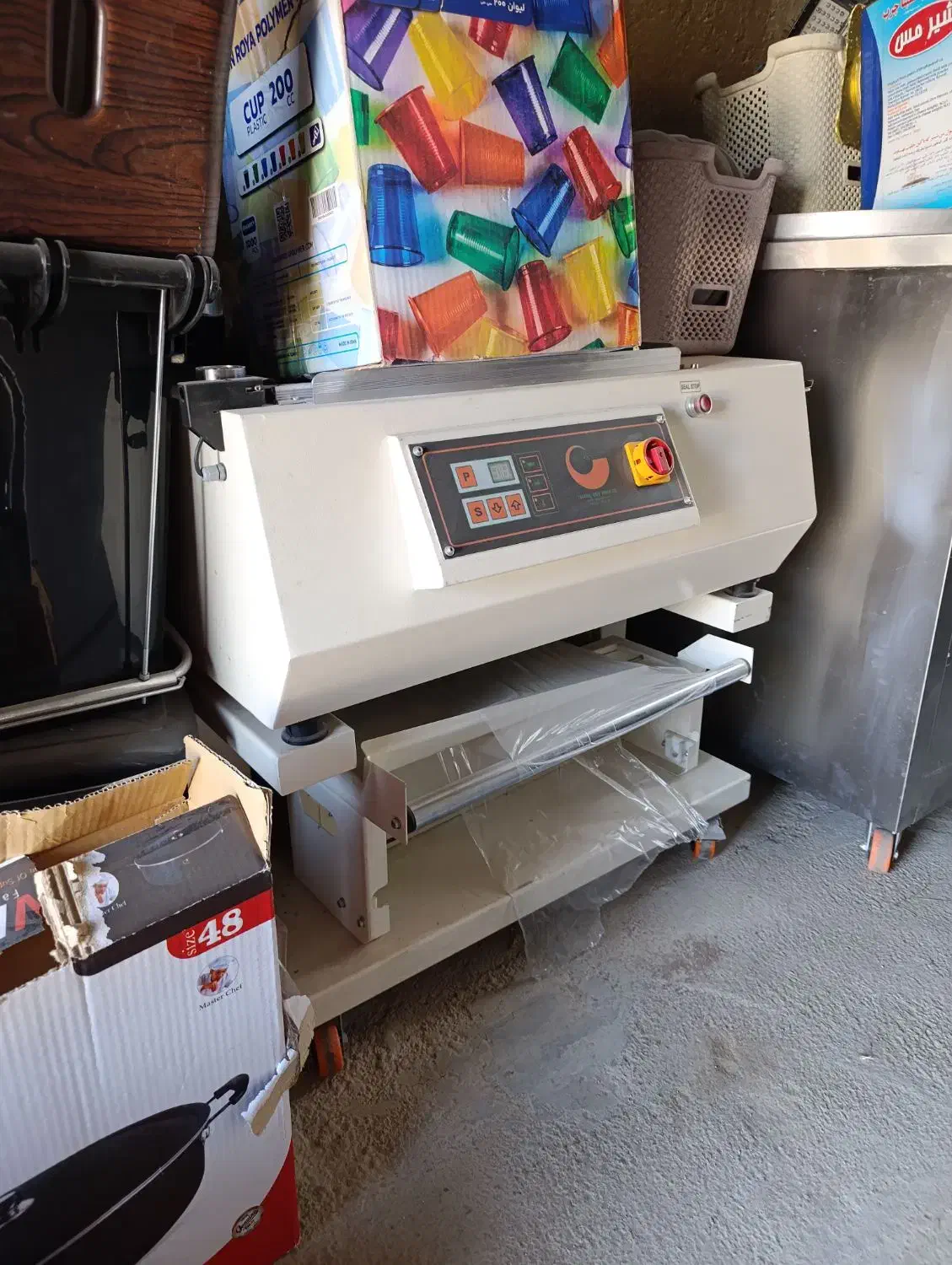 تجهیزات آشپزخانه صنعتی|کافیشاپ و رستوران|خرم بید, |دیوار