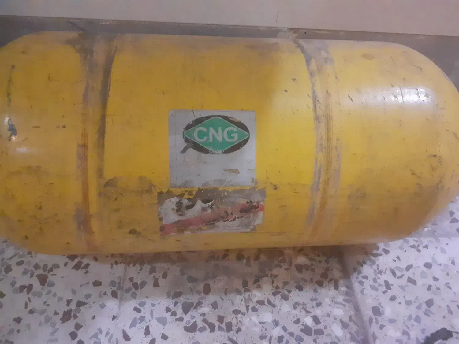 ف وش یک عدد کپسول سی ان جی پراید ۱۸ کیلویی|قطعات یدکی و لوازم جانبی|اهواز, زیتون کارگری|دیوار