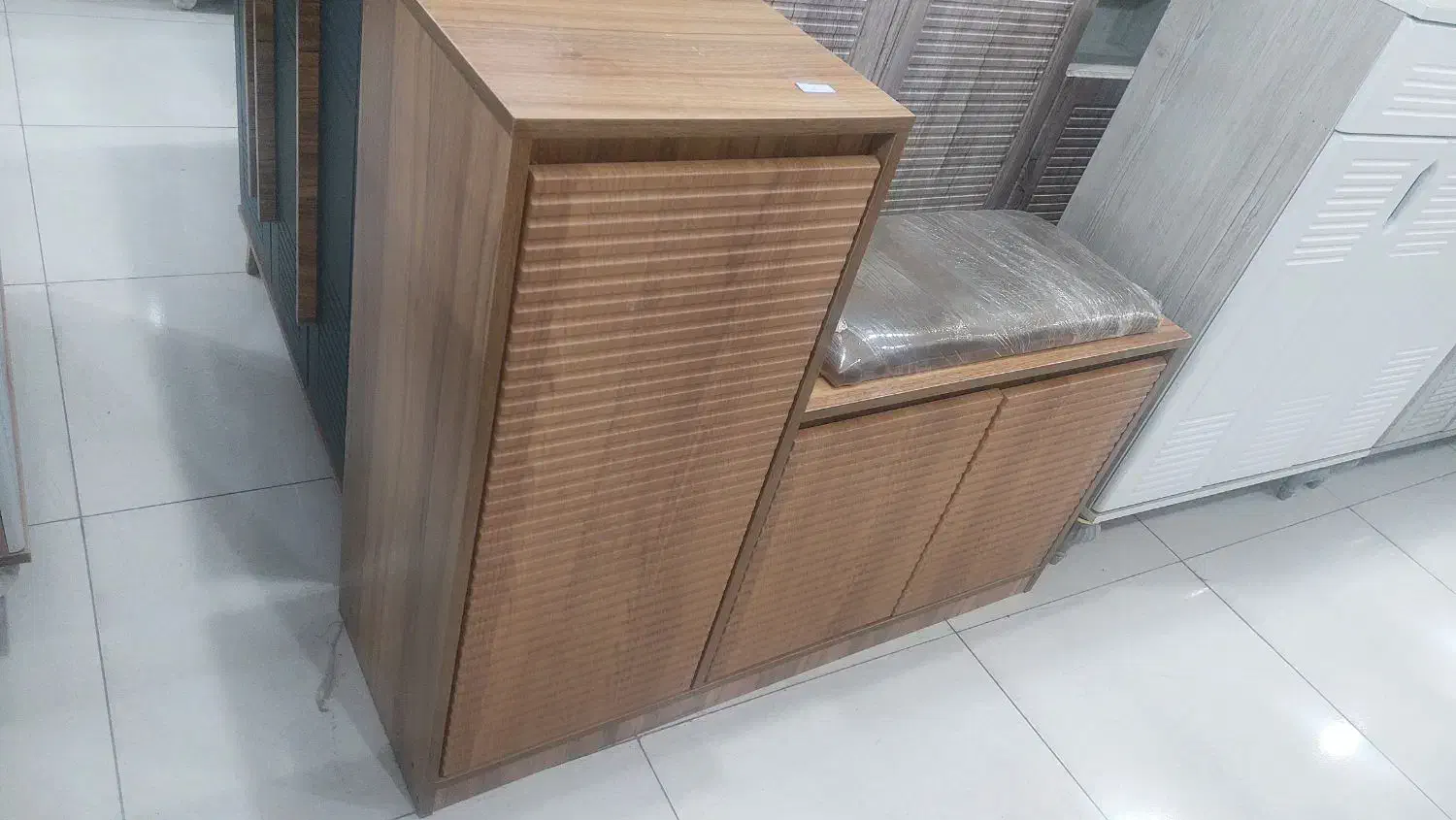 جاکفشی وکیوم، اقساط 12ماه بدون پیش|جاکفشی، کمد، دراور|دزفول, |دیوار