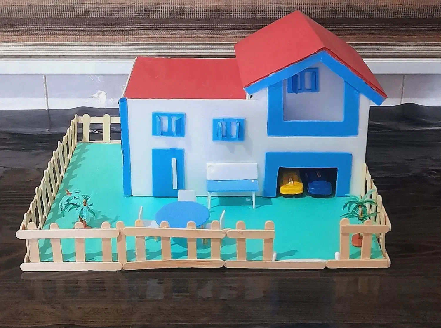 ماکت خانه|مجسمه، تندیس، ماکت|ابهر, |دیوار