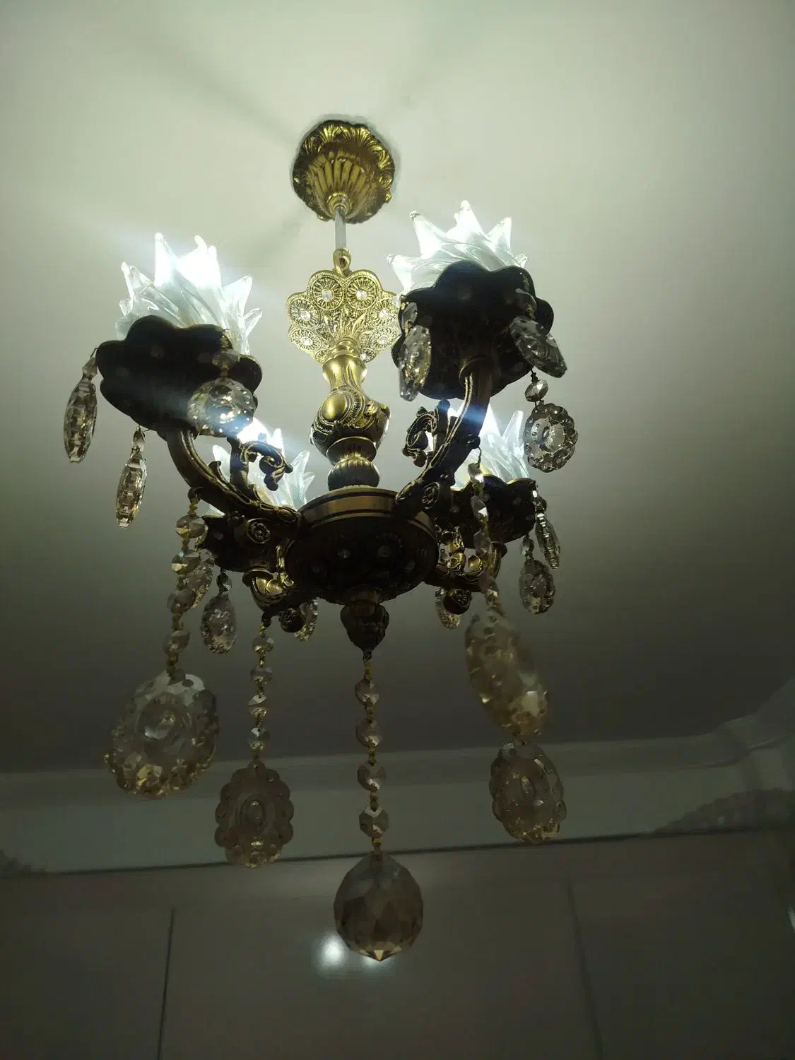 سه تا لوستر برنج|لوستر و چراغ آویز|تبریز, |دیوار