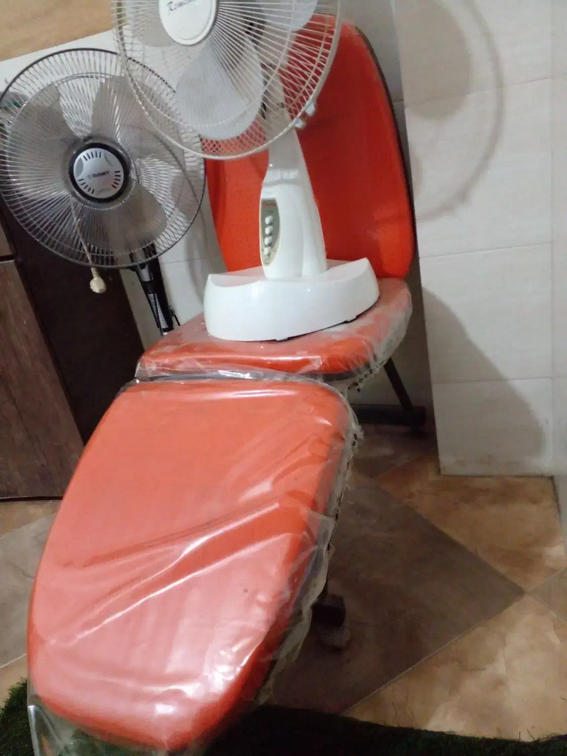 صندلی ارایشگاه|آرایشگاه و سالنهای زیبایی|فاضل آباد, |دیوار