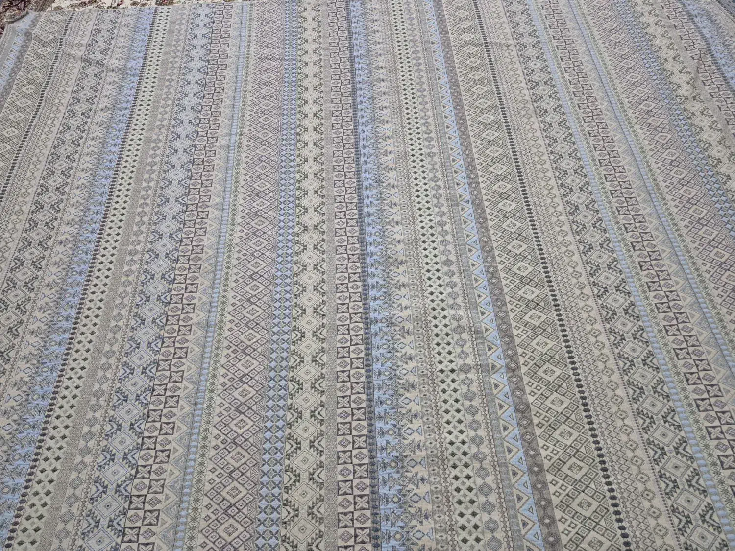 رو فرشی|روفرشی|پرند, فاز ۳|دیوار