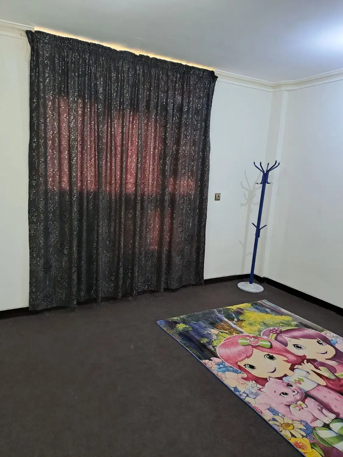 واحد۶۰متری یک خواب ۵۰۰م رهن کامل|اجارهٔ آپارتمان|بندرعباس, |دیوار