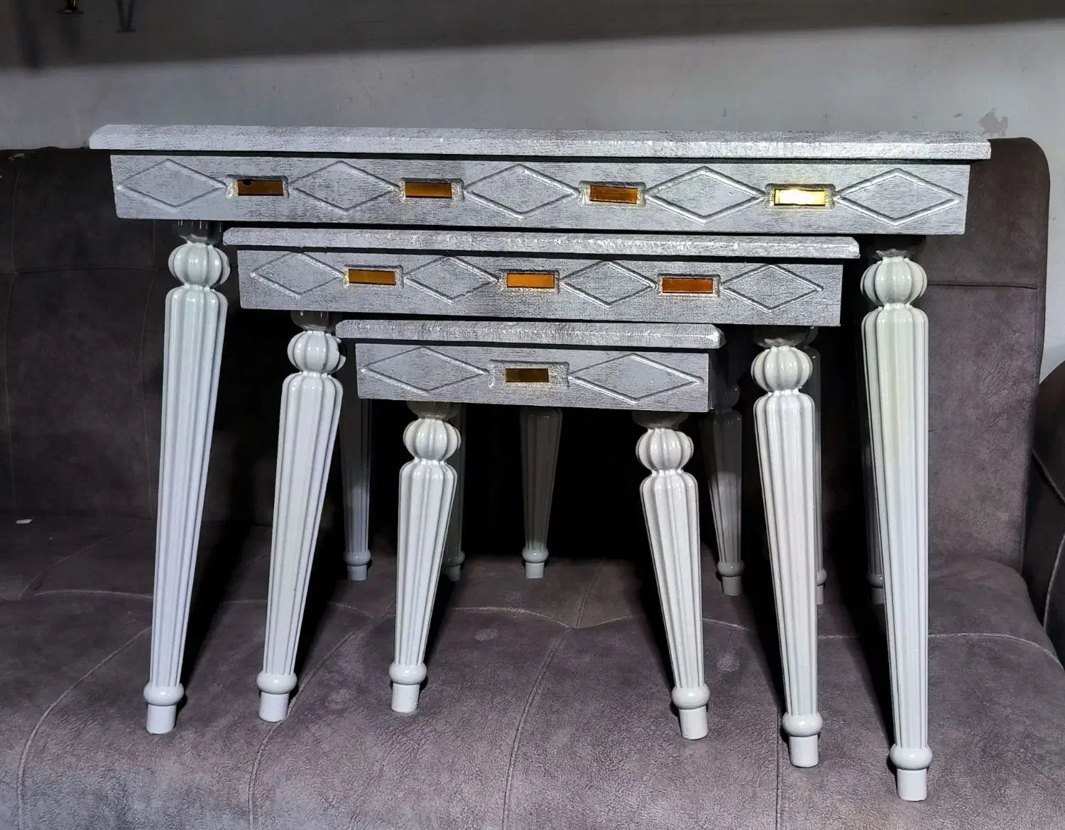 عسلی ۳تیکه ۱۹۵۰|مبلمان خانگی و میز عسلی|تایباد, |دیوار