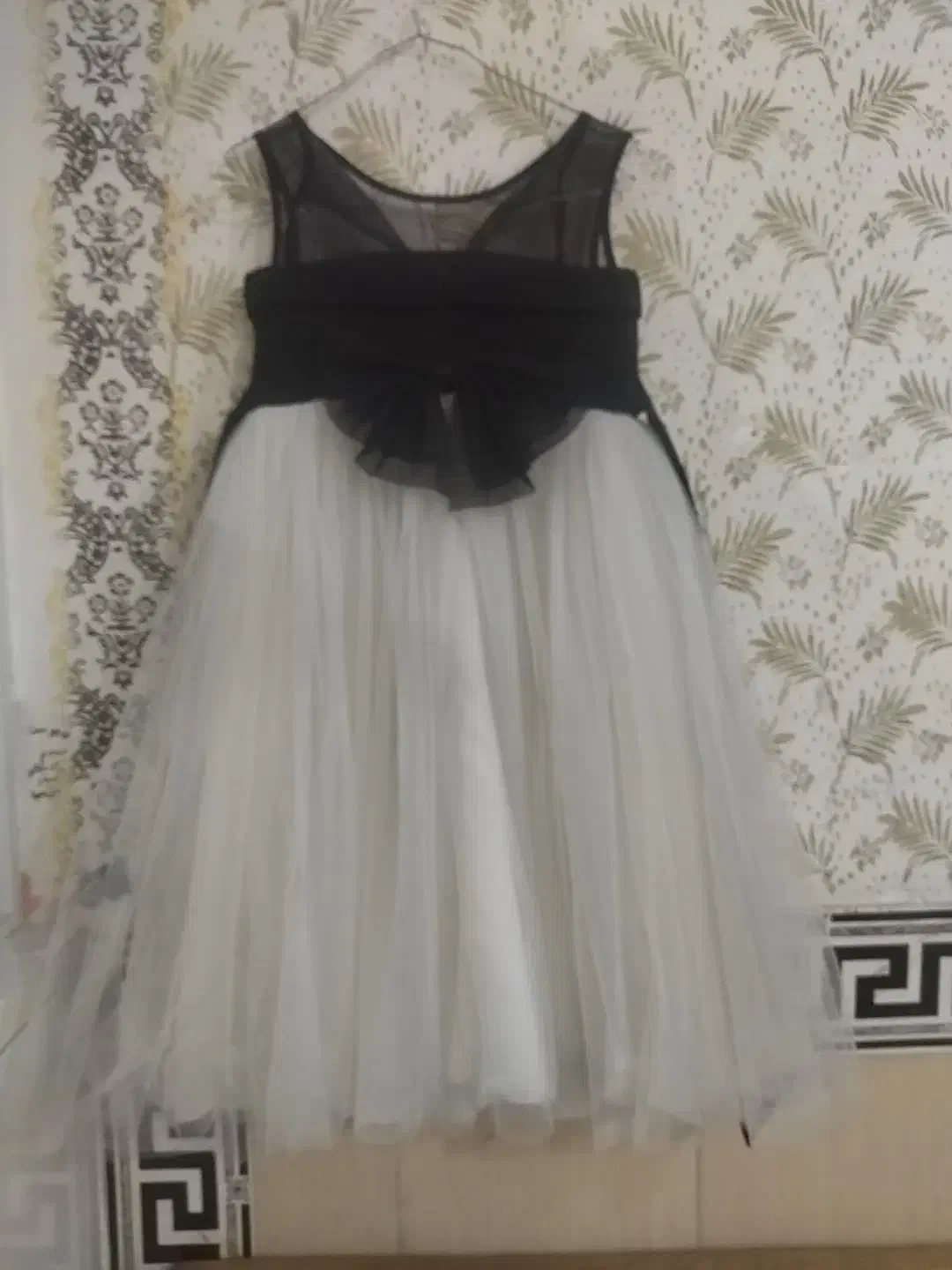 لباس عروس|کفش و لباس بچه|آبدانان, |دیوار