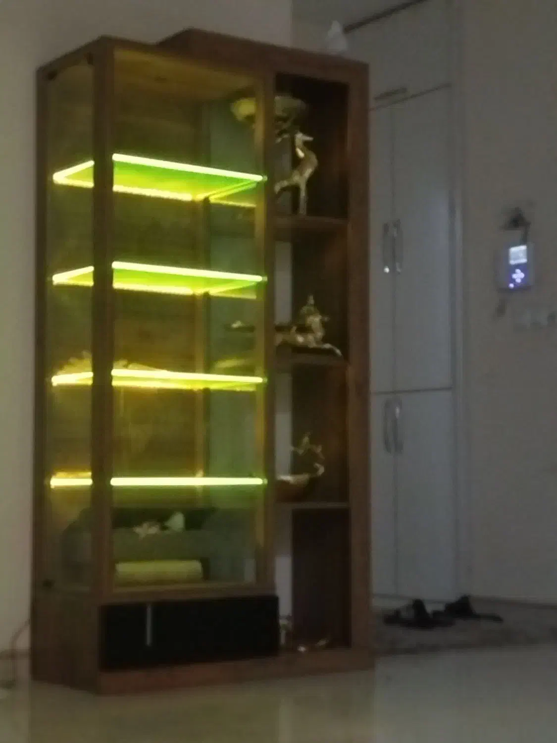 بوفه نو ثنا چوب فوری|بوفه، ویترین، کنسول|زاهدان, |دیوار