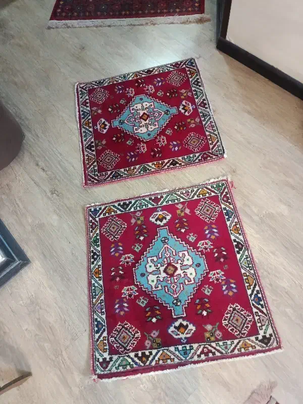 دوعدد قالیچه دستباف قدیمی|فرش|شیراز, آزادی|دیوار