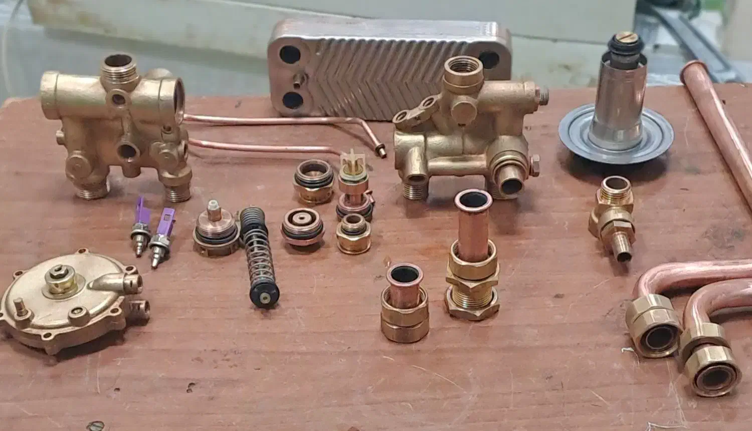 تعمیرات تخصصی پکیج،هیترگازیو آبگرمکن|خدمات پیشه و مهارت|قزوین, |دیوار