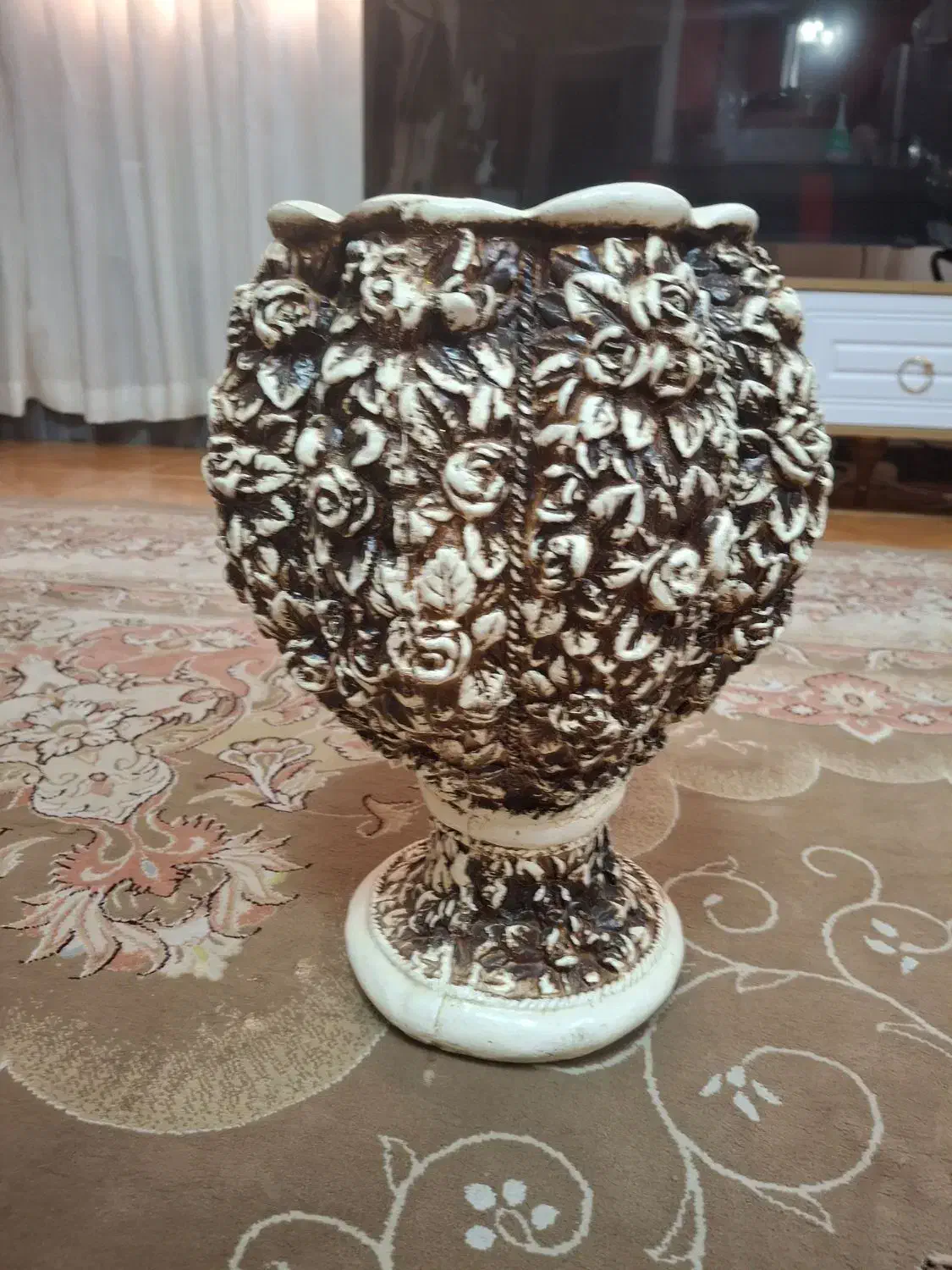 گلدان گچی|صنایع دستی و سایر لوازم تزئینی|شهریار, شهرک وائین|دیوار