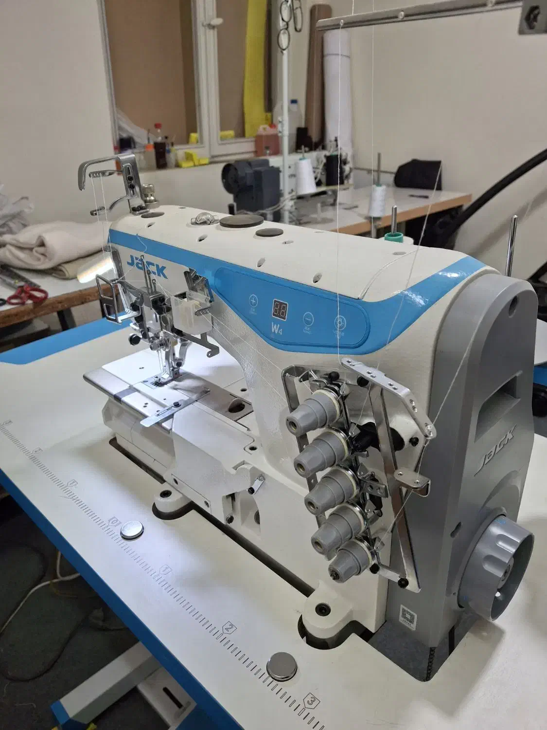 چرخ میمیاندوز w4|چرخ خیاطی و ریسندگی|تهران, پیکان شهر|دیوار