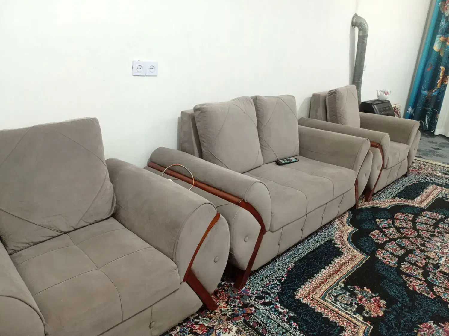 مبل 7نفره|مبلمان خانگی و میز عسلی|آق قلا, |دیوار