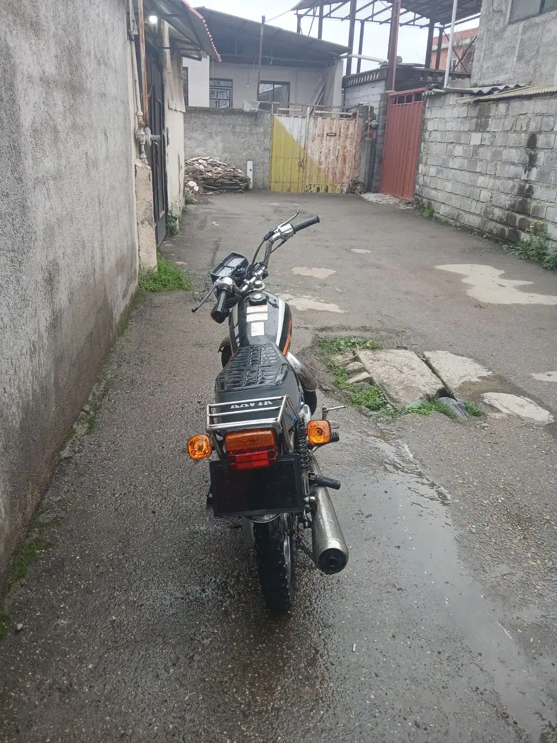 هوندا ۱۲۵ مزایده وحشی|موتورسیکلت|قائم‌شهر, |دیوار